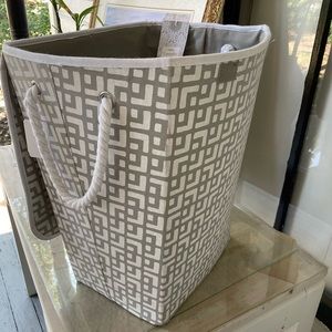 Gray print laundry basket